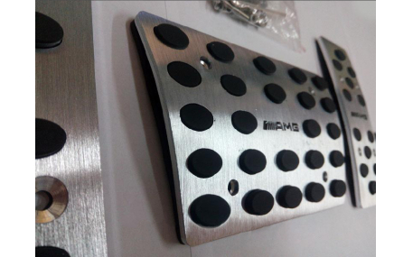 Накладки на педали Mercedes AMG