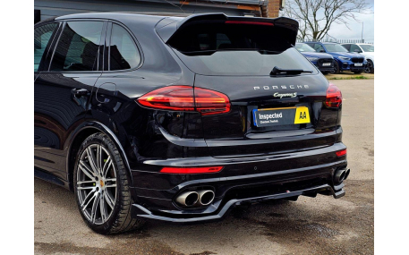 Накладка задняя Porsche Cayenne 958 2015-2018