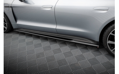 Накладки на бампера Porsche Taycan