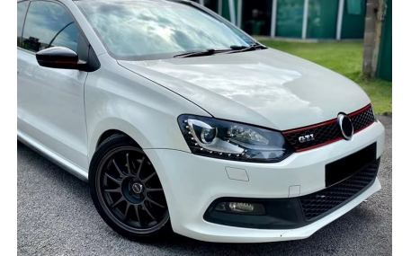 Фары передние Volkswagen Polo