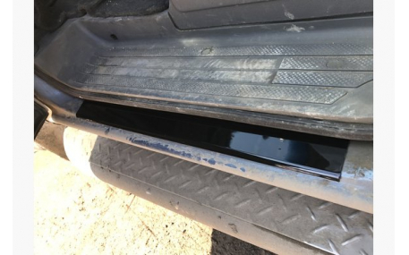 Накладки на пороги Volkswagen T4