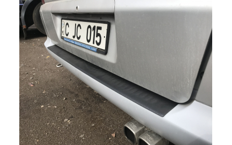 Накладка на задний бампер Mercedes Vito W638