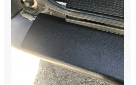 Накладка на задний бампер Opel Vivaro