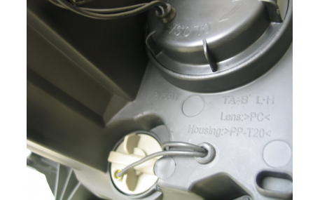 Фары передние Skoda Octavia A7 2013-2017