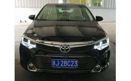 Фары передние Toyota Camry V55