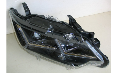 Фары передние Toyota Camry V55