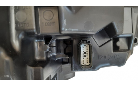 Фары передние Ford Edge 2019-2023