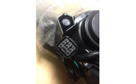 Фары передние Subaru Outback