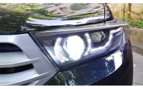 Фары передние Toyota Highlander