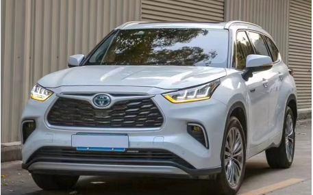 Фары передние Toyota Highlander