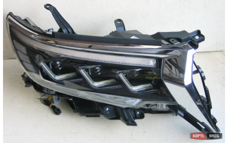 Фары передние Toyota Land Cruiser Prado 150 2018-