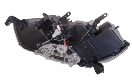 Фары передние Nissan X-Trail T32 2017-2020