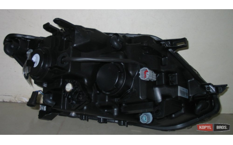 Фары передние Nissan X-Trail T32 2014-2017