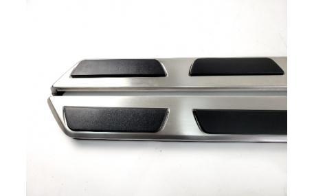 Подножки Audi Q3