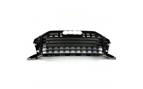 Решетка радиатора Audi Q3 2014-2018