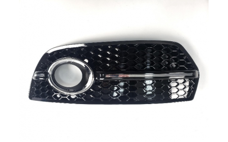 Решетки бампера Audi Q5 2008-2012