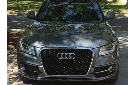 Решетка радиатора AUDI Q5 2012-2016