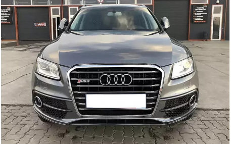 Решетка радиатора Audi Q5 2012-2016