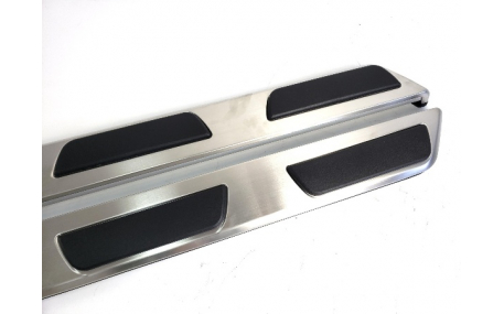 Подножки Audi Q7