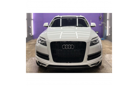 Решетка радиатора Audi Q7