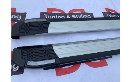 Подножки Toyota RAV4