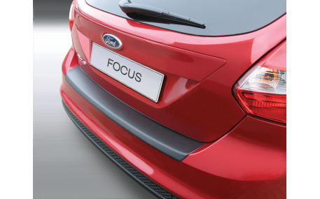 Накладка на задний бампер Ford Focus MK3