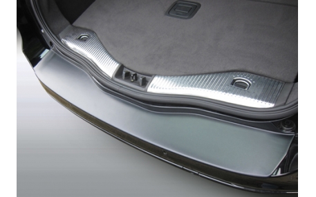 Накладка на задний бампер Ford Mondeo MK5