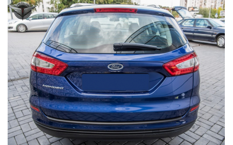 Накладка на задний бампер Ford Mondeo MK5