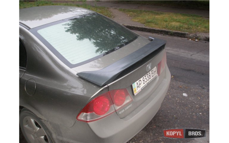 Спойлер Honda Civic 4D