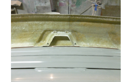 Накладка задняя Volkswagen Caddy