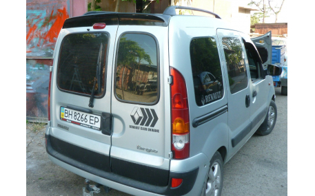 Спойлер Renault Kangoo