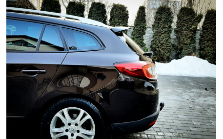 Спойлер Renault Megane Grandtour