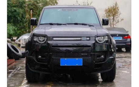 Решетка радиатора Land Rover Defender L663