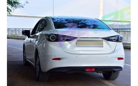 Фонари задние Mazda 3