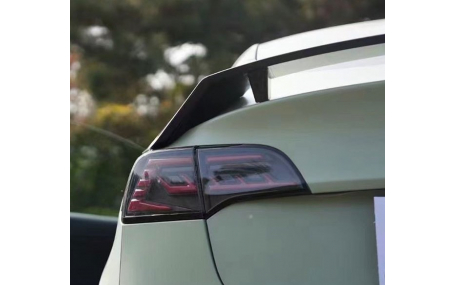 Фонари задние Tesla Model 3