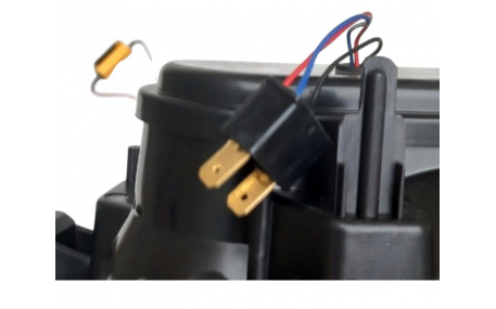 Фары передние Nissan Patrol Y61 1997-2003