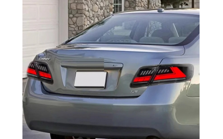Фонари задние Toyota Camry V40