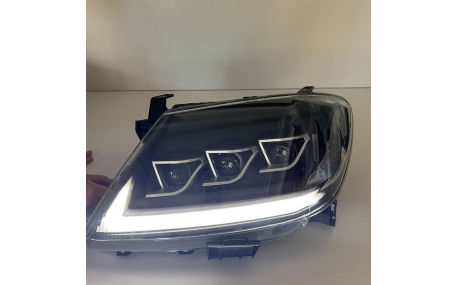 Фары передние Toyota Hilux 2005-2011