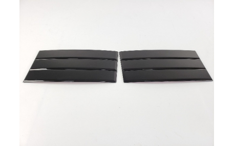 Решетка радиатора Range Rover Vogue 2012-2017