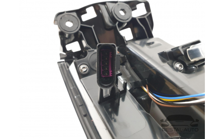 Фонари задние AUDI A4 B9 Sedan 2016-2019