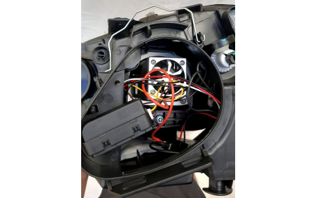 Фары передние Volkswagen Golf 6