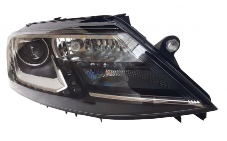 Фары передние Volkswagen Jetta
