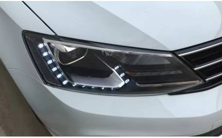 Фары передние Volkswagen Jetta