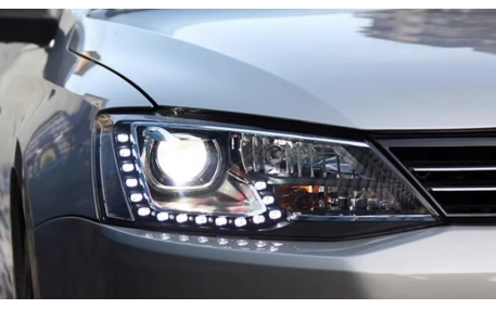 Фары передние Volkswagen Jetta