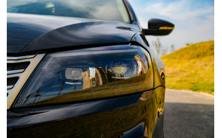 Фары передние Volkswagen Passat B7