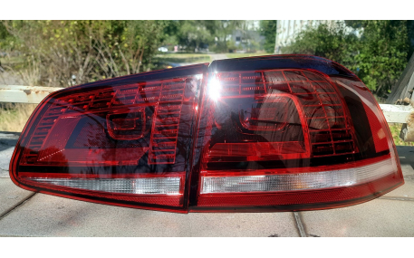 Фонари задние Volkswagen Touareg