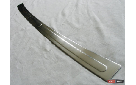 Накладка на задний бампер Toyota C-HR