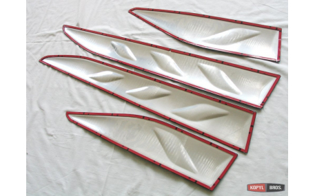 Молдинги дверей Toyota C-HR