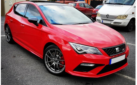 Накладка передняя Seat Leon 2012-2016