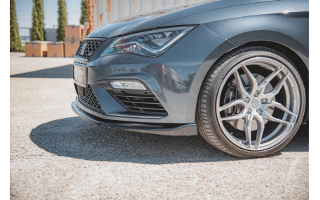 Накладка передняя Seat Leon 2016-2020